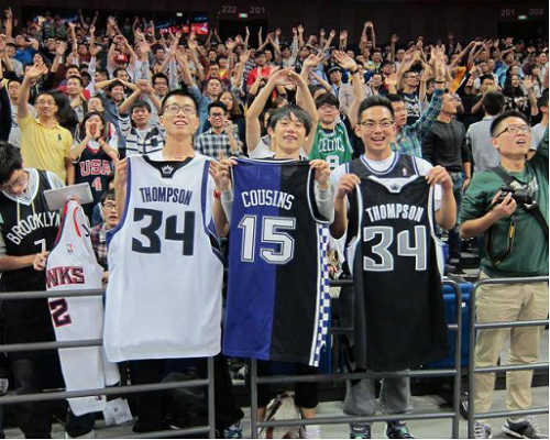 Water tank conduit assembly