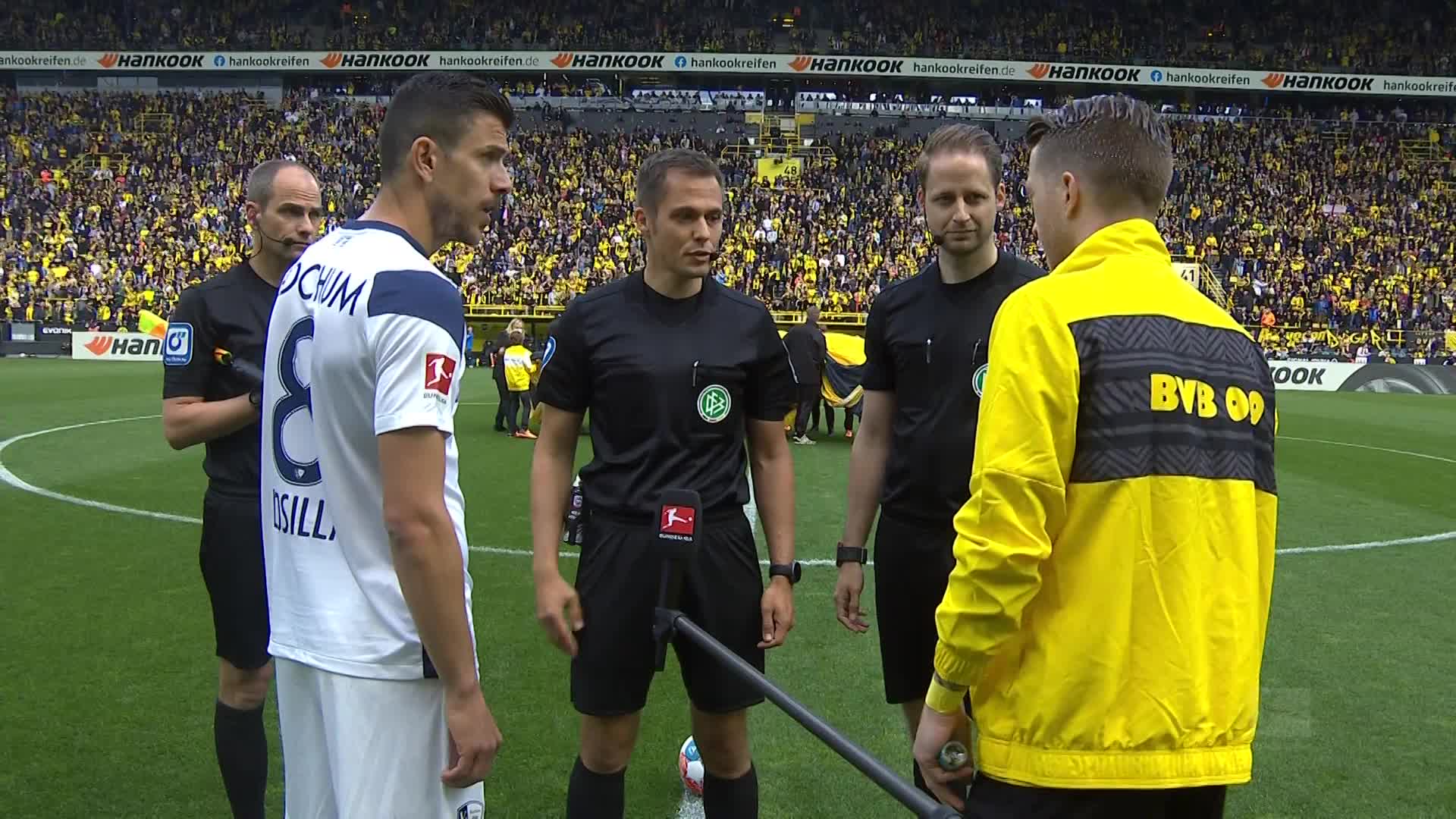 CNC machined roller base